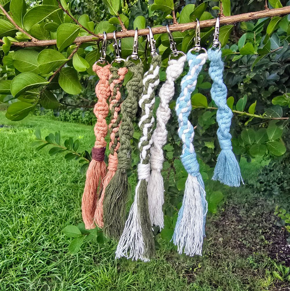 Macrame Key Chain; 7 in Spiral Edition, 3MM String